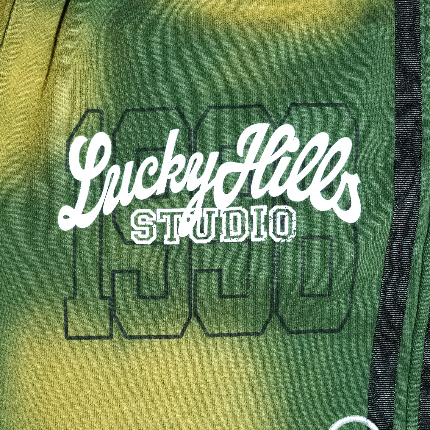 "Lucky Studio" Green Sweats